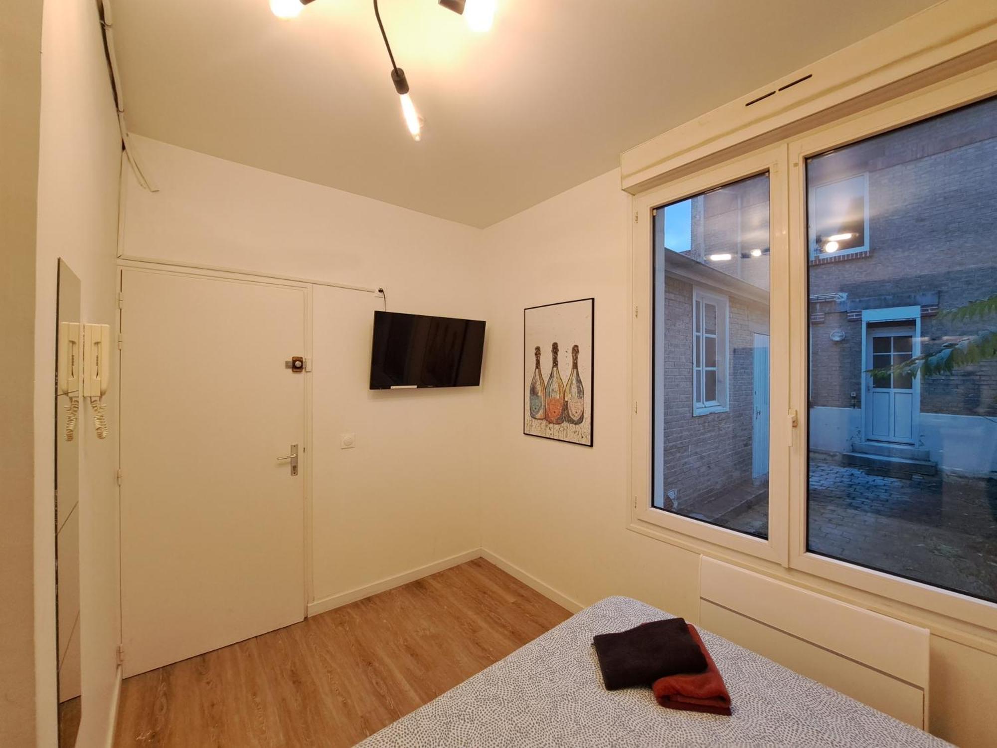 Ochorios, Studio Cosy Apartment แร็งส์ ภายนอก รูปภาพ
